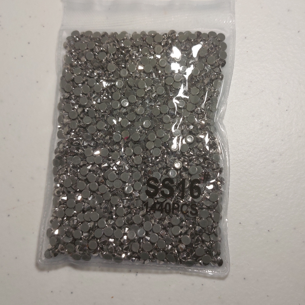 Silver HotFix Rhinestones SS16 - Picture 2 of 3